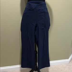 NWOT! Athleta Navy Ankle Pants